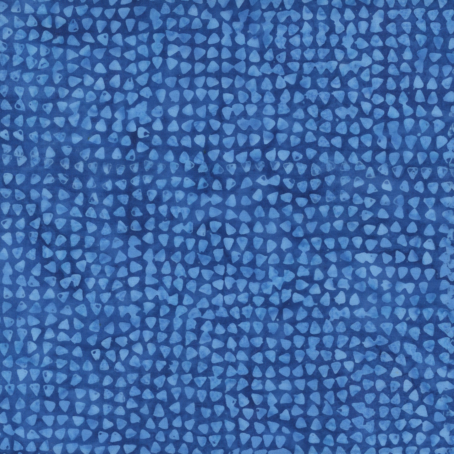 QE8: Charm - Pebbles - 459Q-3 Lapis - Batik