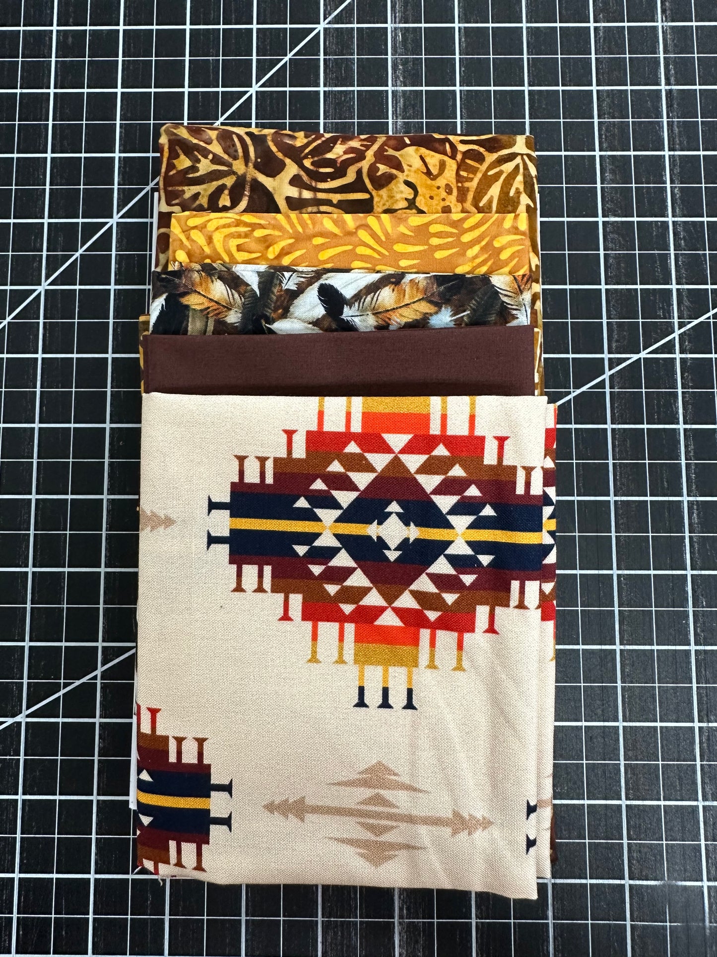 Aztec Table Runner Kit