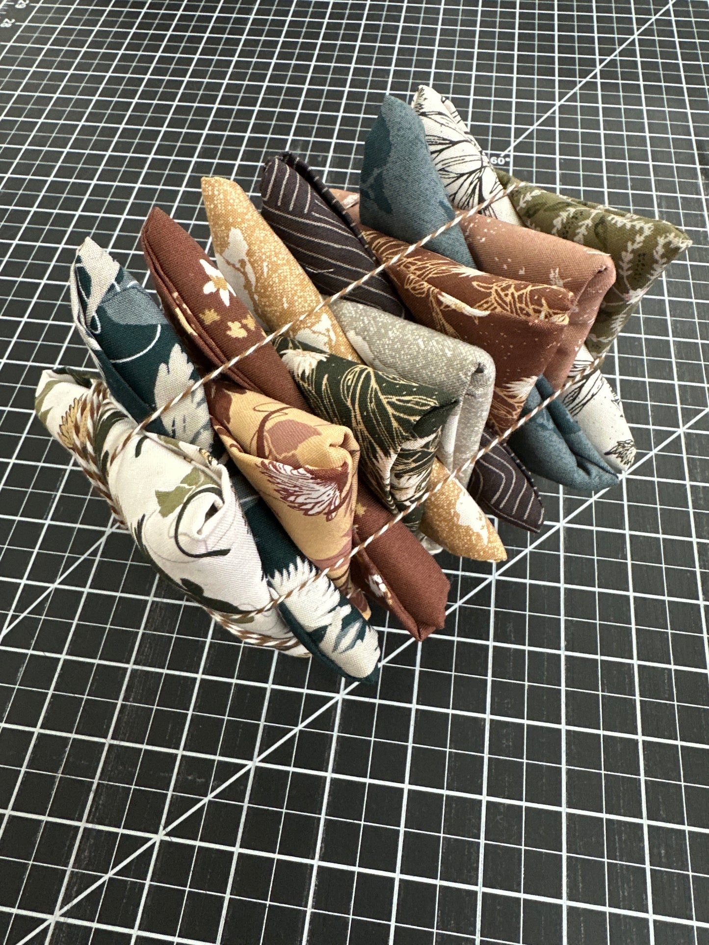 FQ-13-Dancing Daisies Bundle