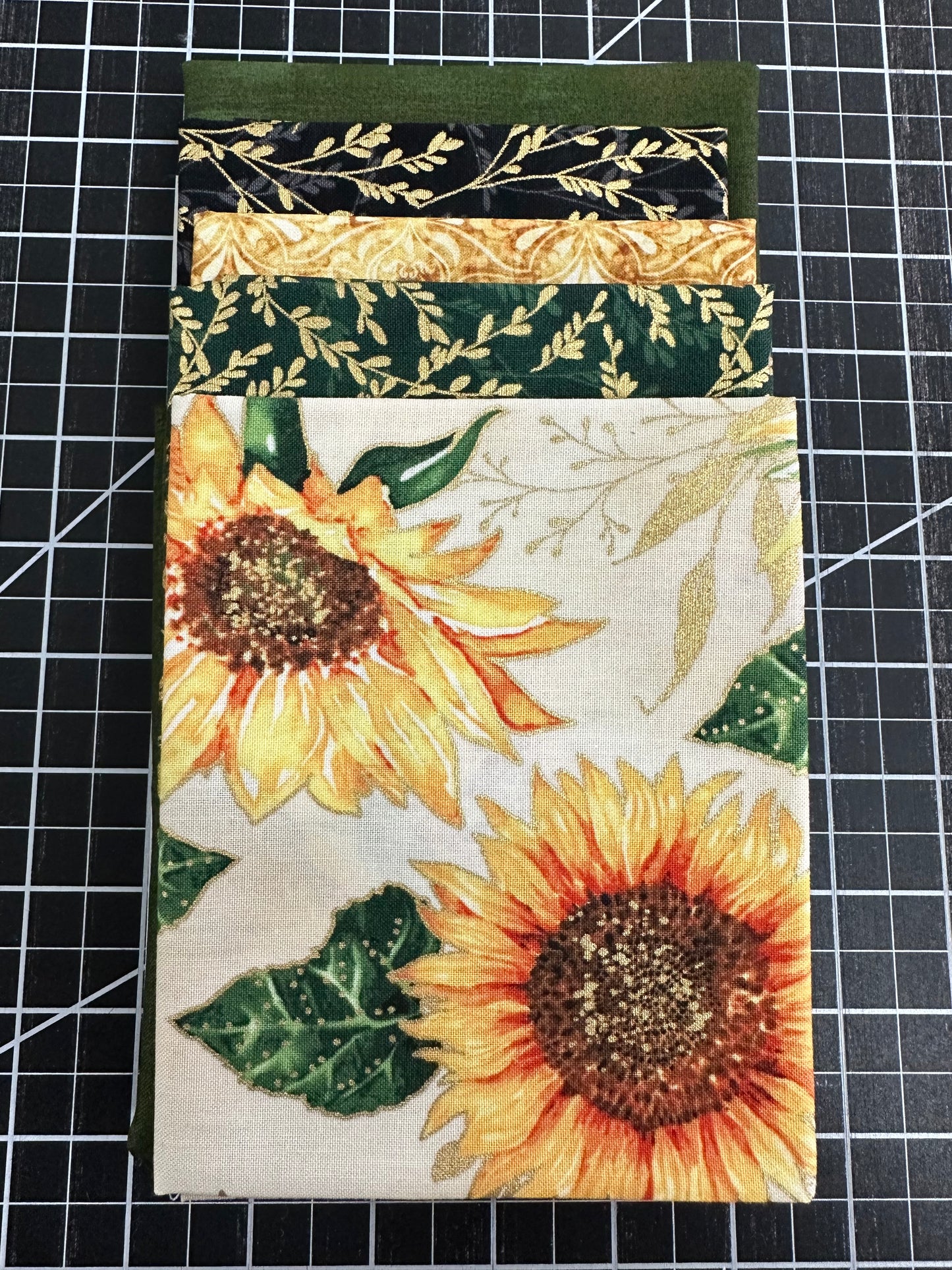Aztec Table Runner Kit