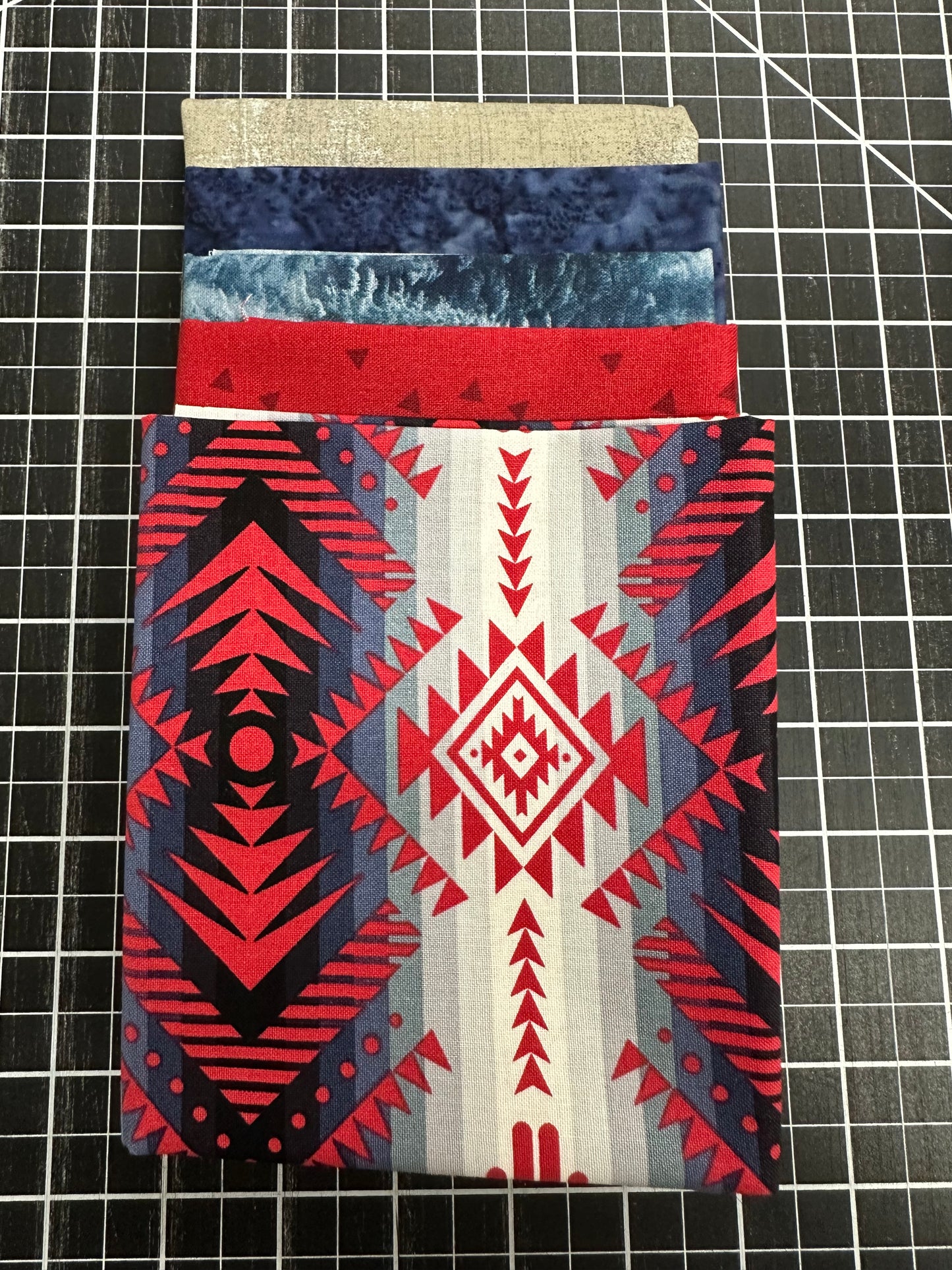 Aztec Table Runner Kit