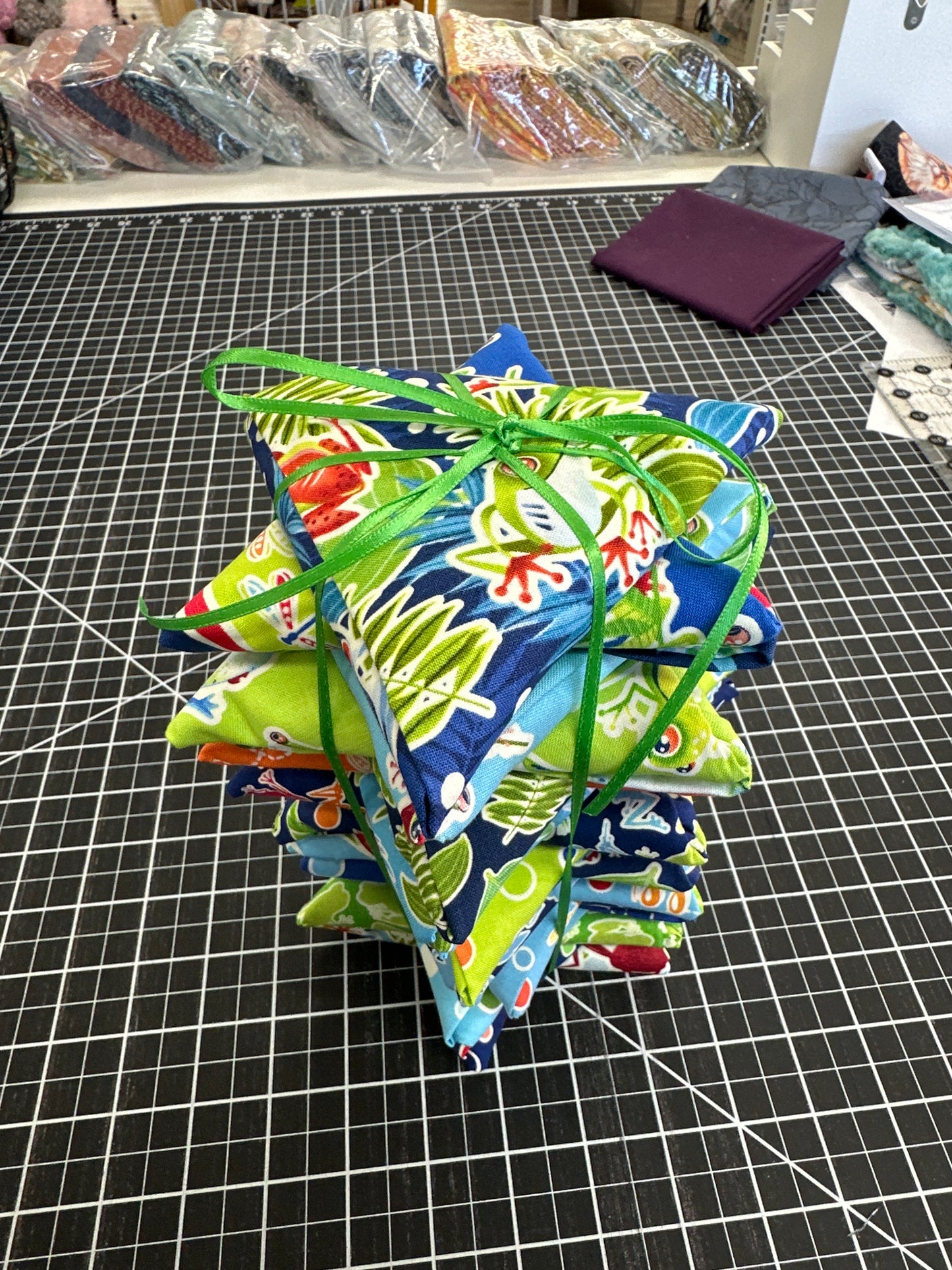FQ-20-Rainforest Glow Bundle