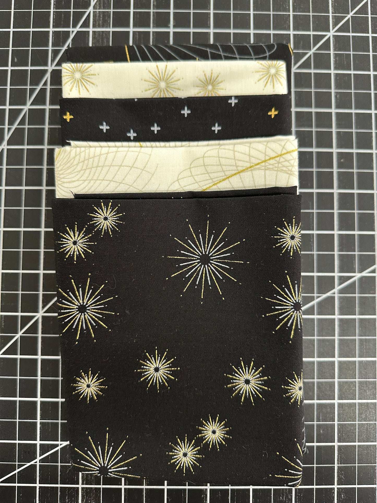 Aztec Table Runner Kit