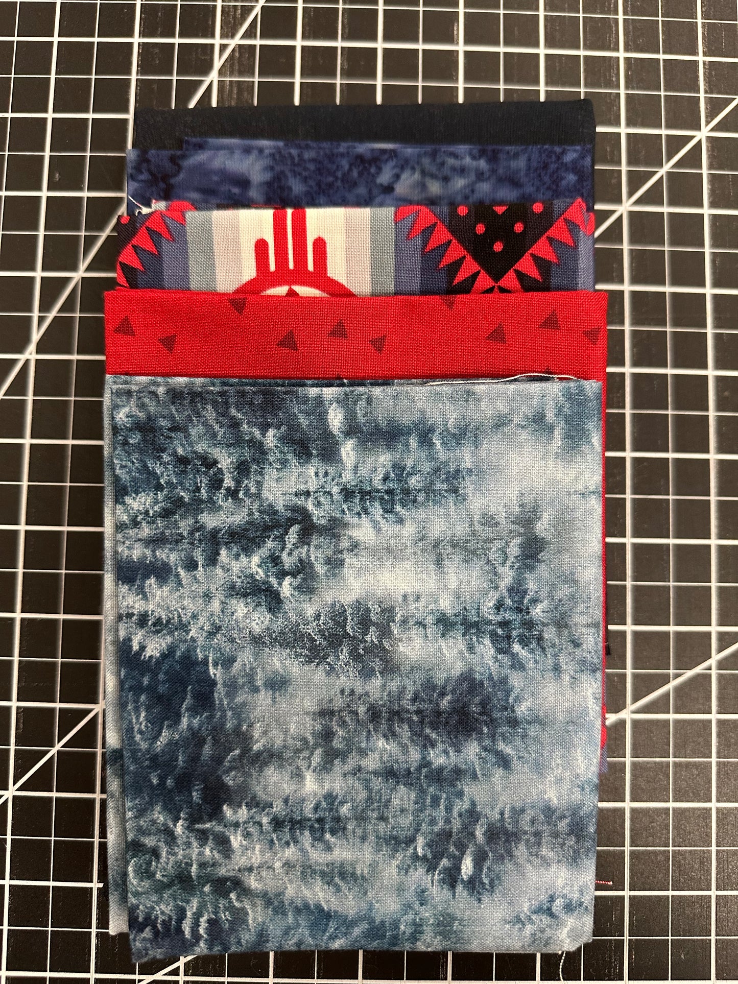 Aztec Table Runner Kit