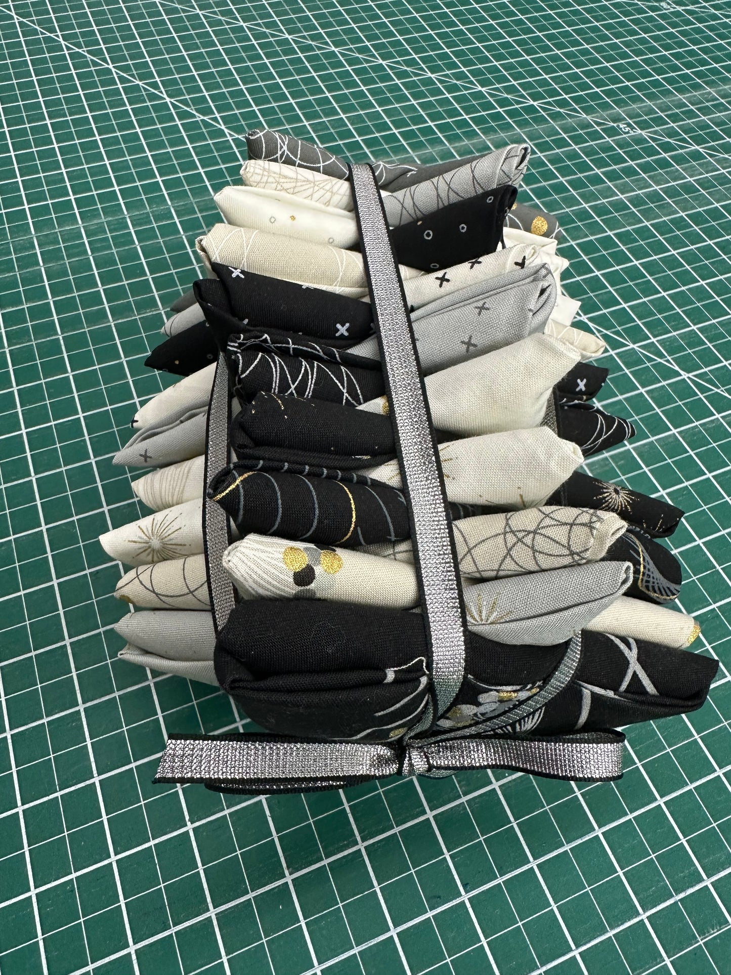 FQ-19-Shimmer Bundle