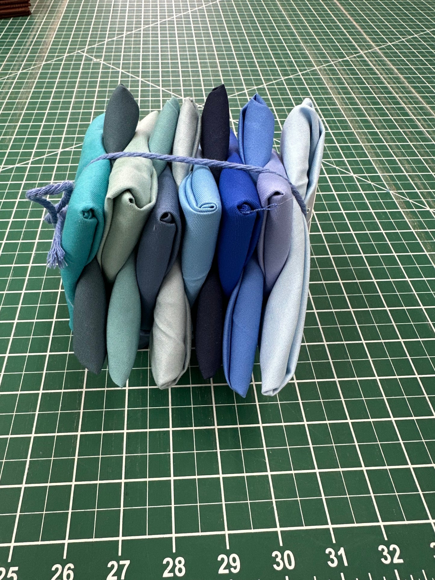 FQ-12-Confetti Cotton Bundle