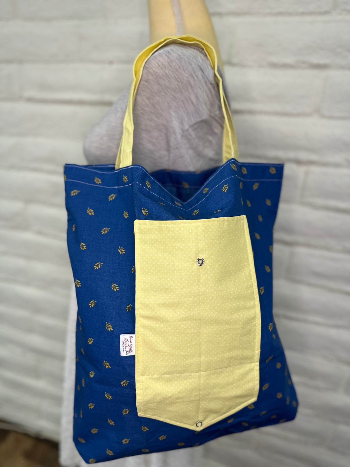 Folded Reusable Bag RSB602