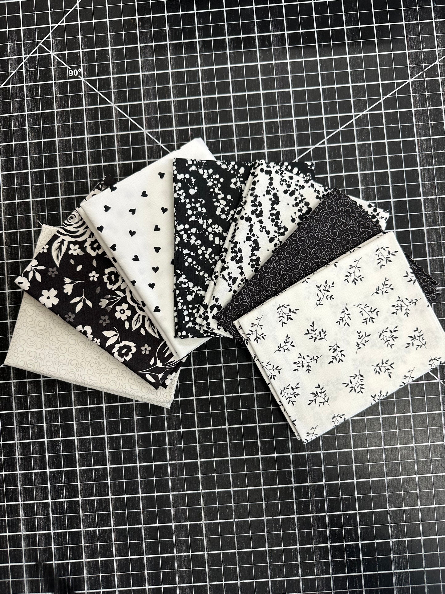 FQ-7-Black Tie Bundle