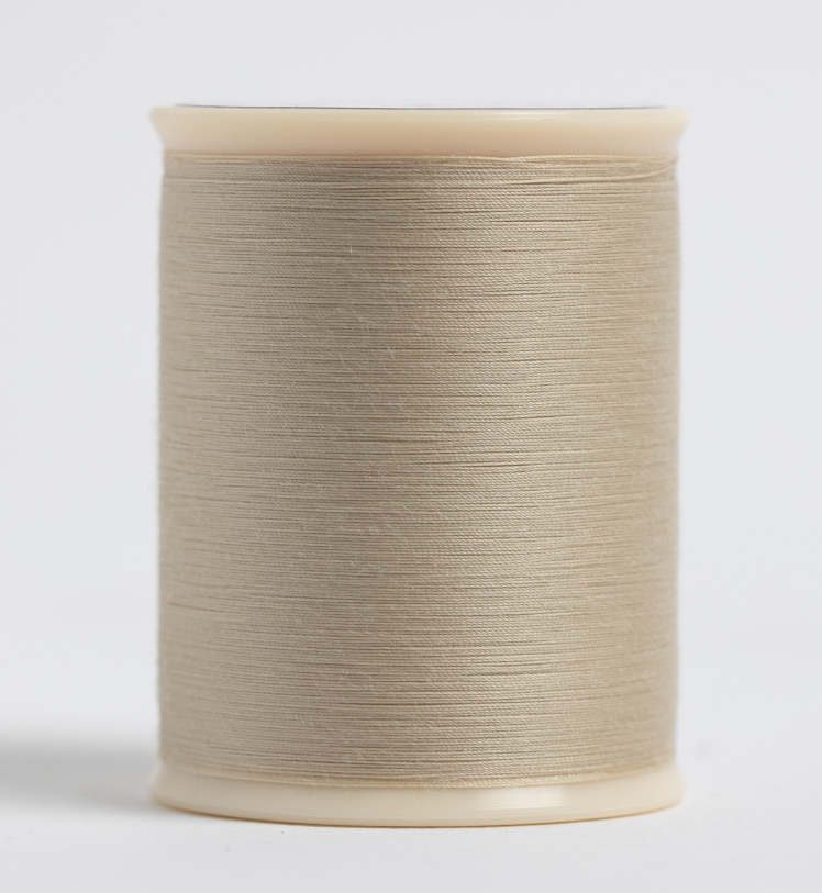 452 So Fine Polyester Thread 3-ply 50wt 550yds Bone
