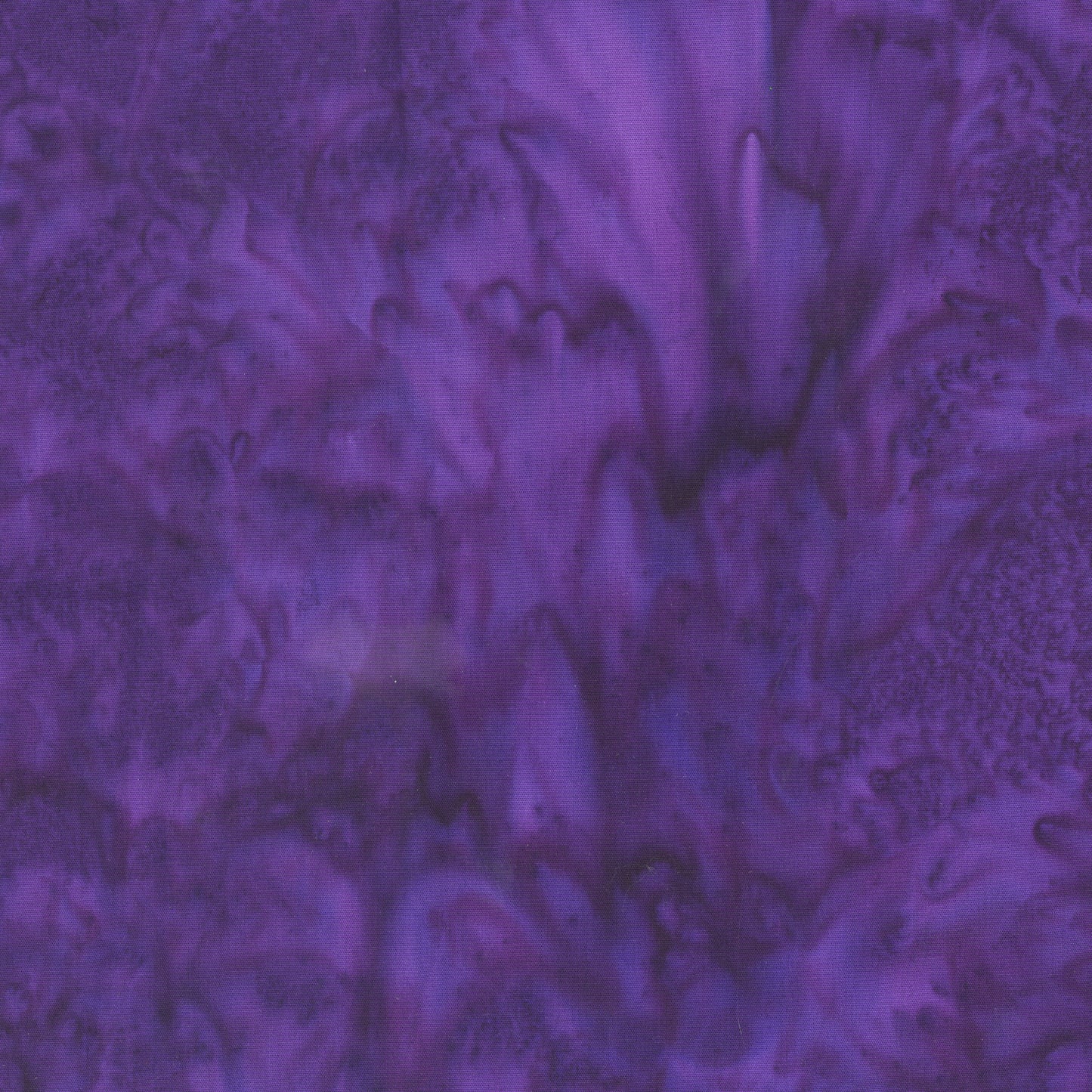 Lava Solids - 100Q-1530 Grape - Batik