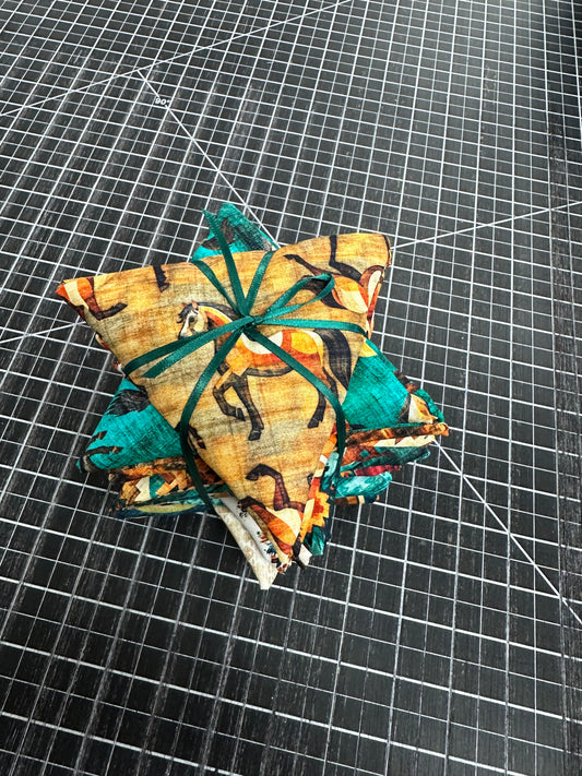 FQ - 14 - Canyonland - Fat Quarter Bundle