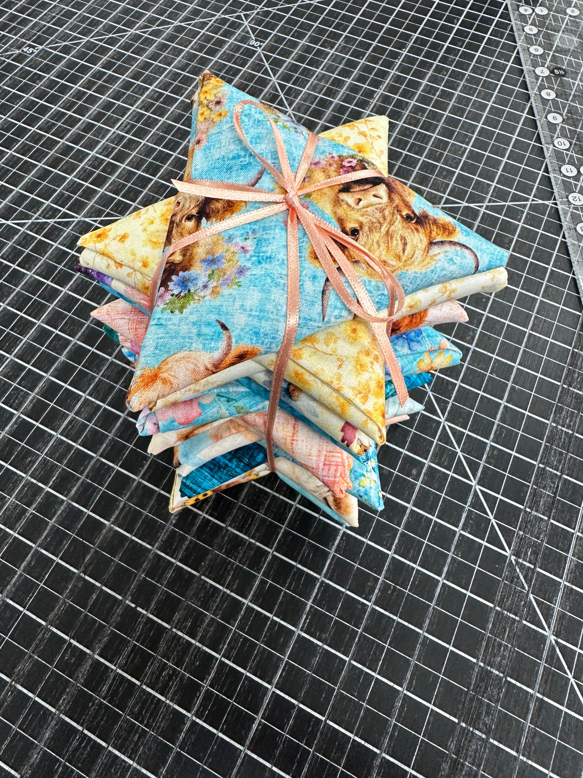 FQ-17 Udderly Adorable - Fat Quarter Bundle