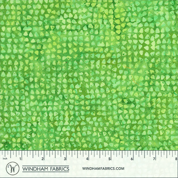 QE8: Charm - Pebbles - 459Q-1 Lime - Batik