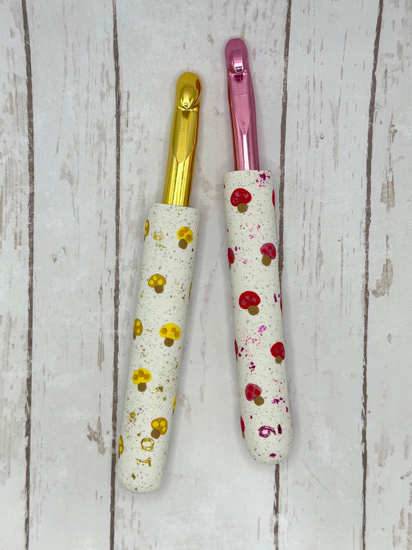 Crochet Hook Set - Mini Mushroom