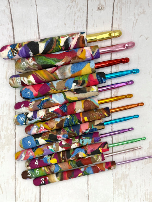 Crochet Hook Set - Multi-Colored