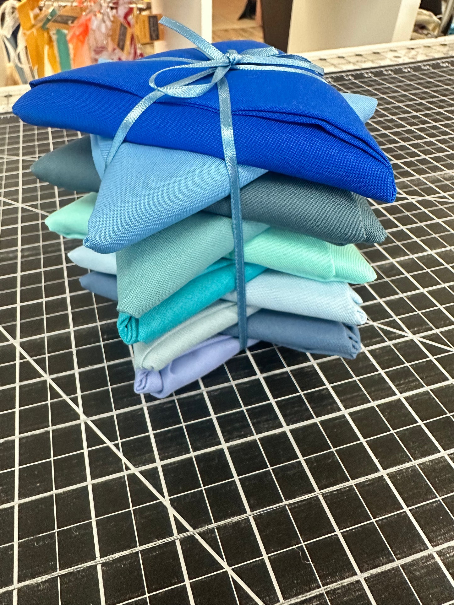 FQ-10 - Confetti Cotton Solids - Blue - Fat Quarter Bundle