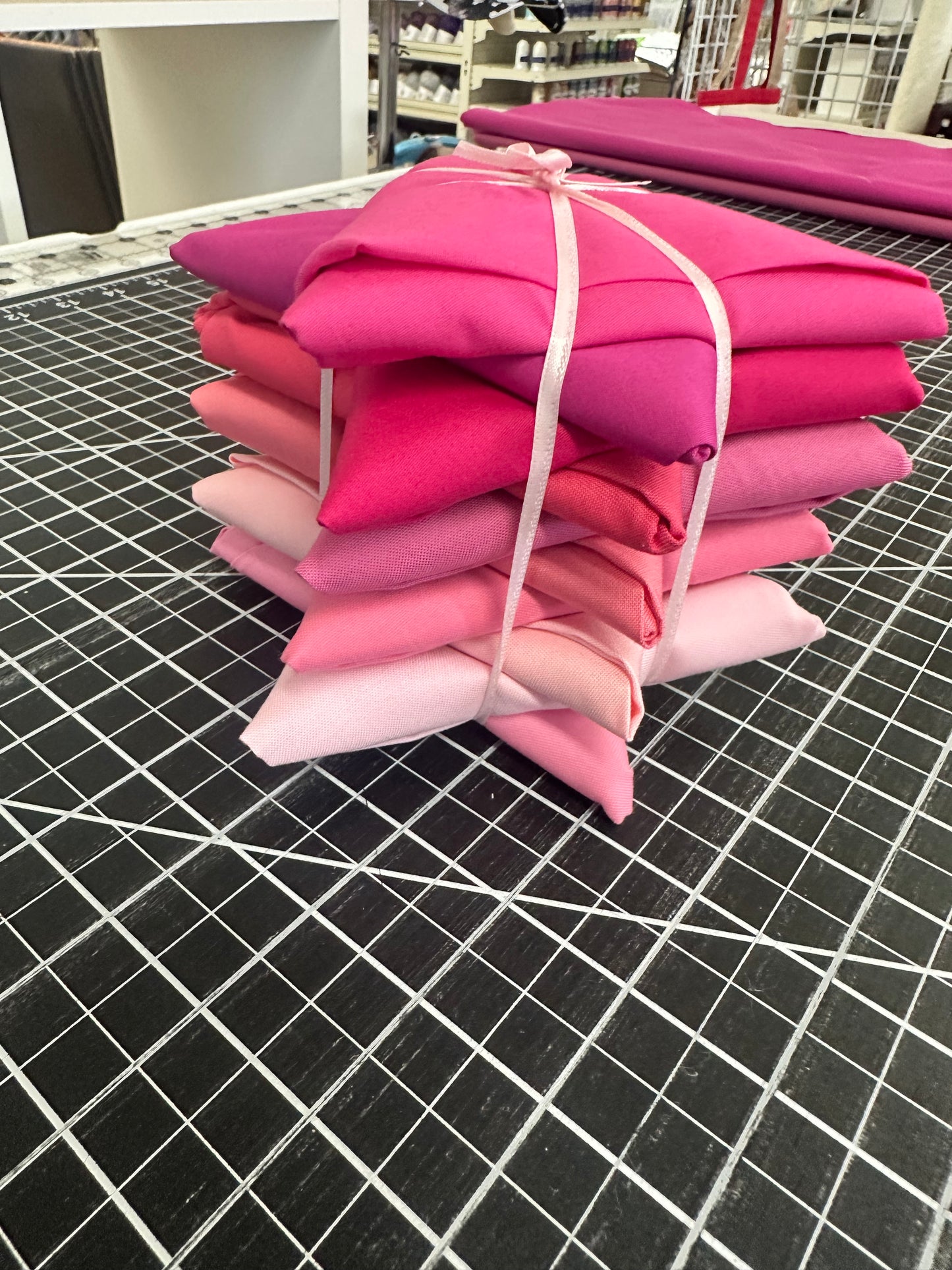 FQ-10 - Confetti Cotton Solids - Pink - Fat Quarter Bundle
