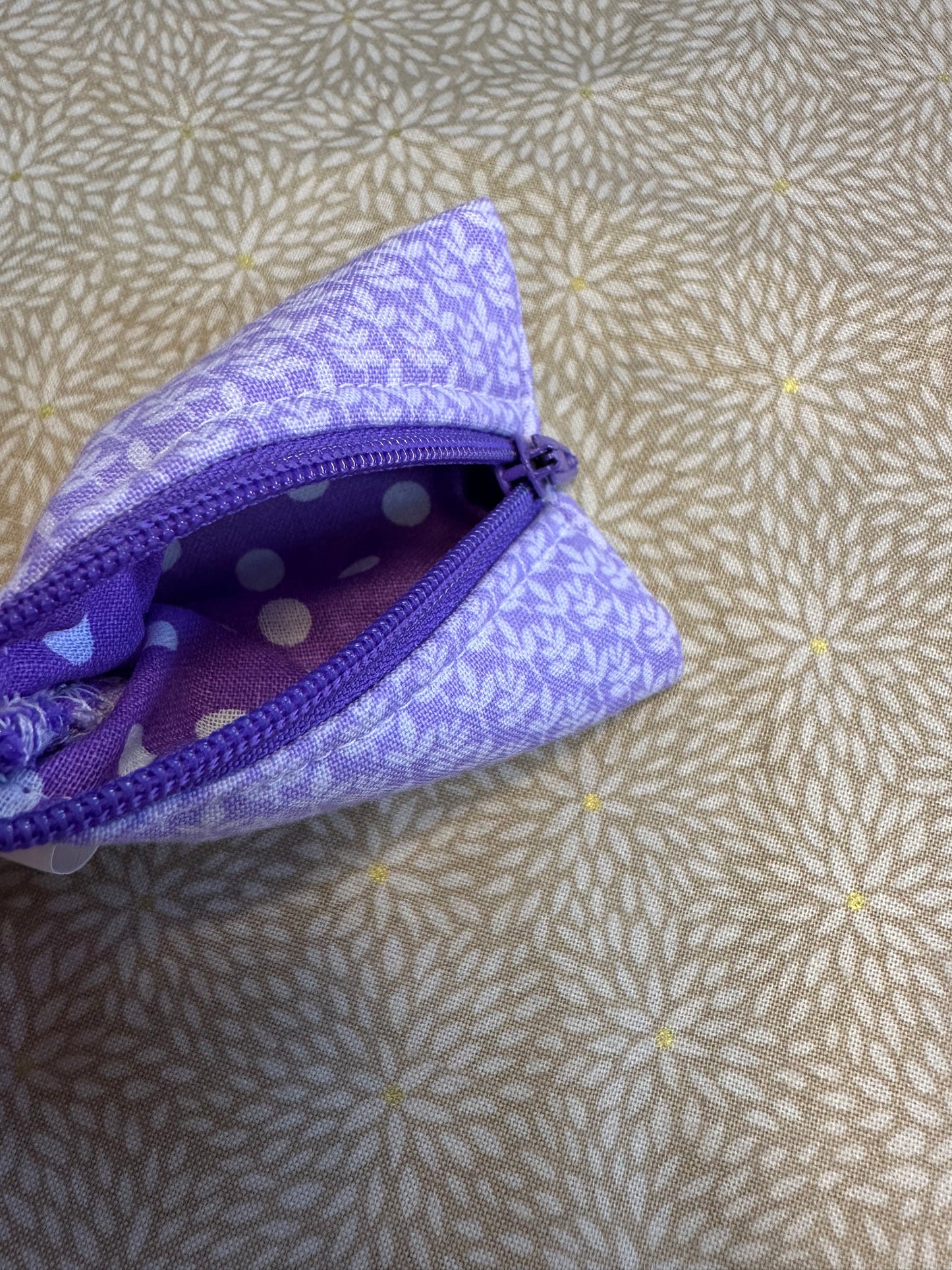 Triangle Zipper Bag TR166