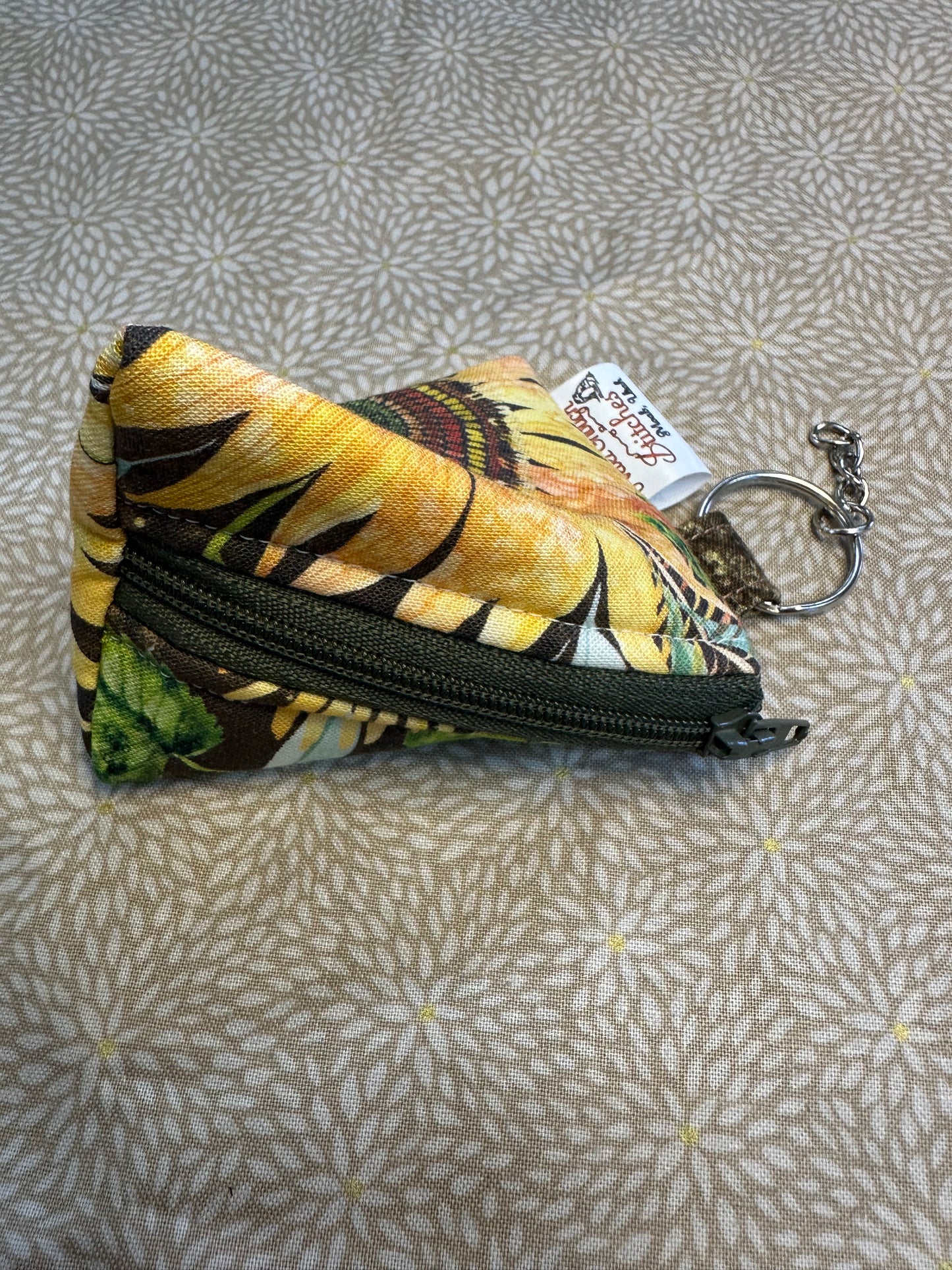 Triangle Zipper Bag TR161