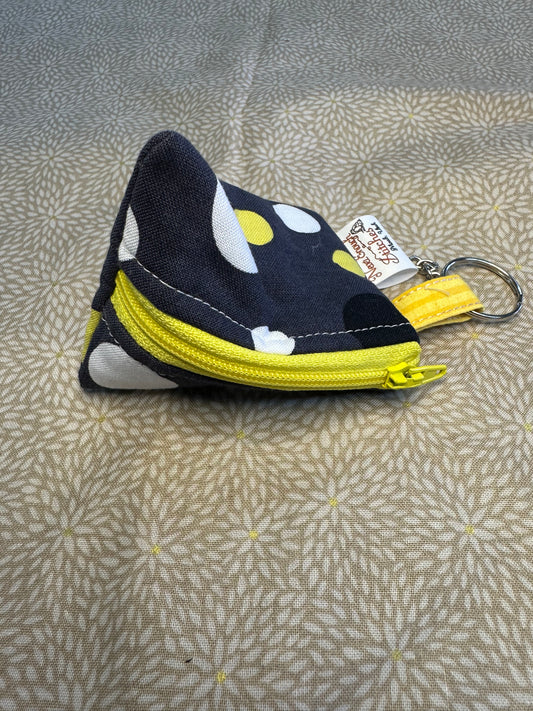 Triangle Zipper Bag TR153