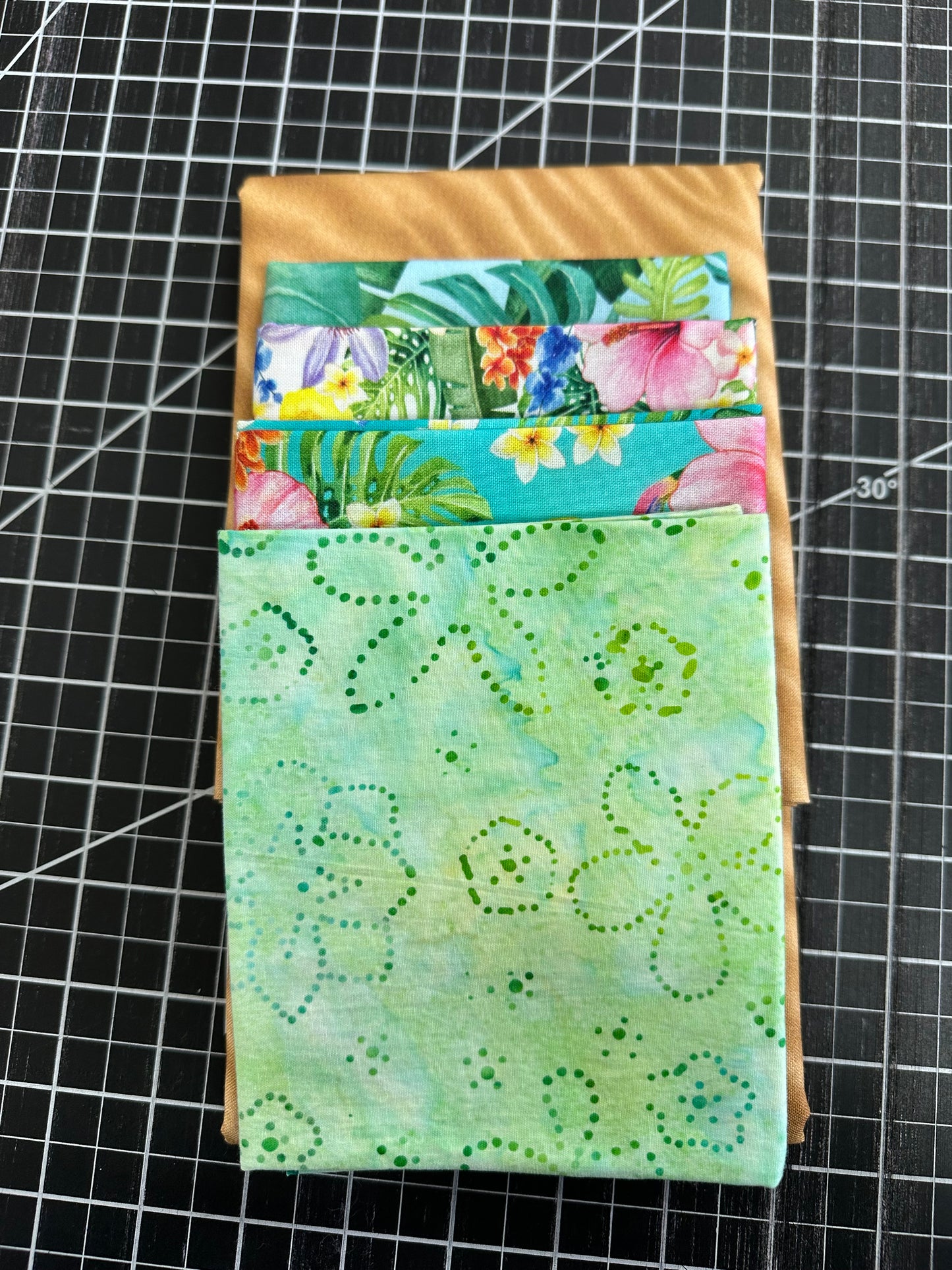 Aztec Table Runner Kit