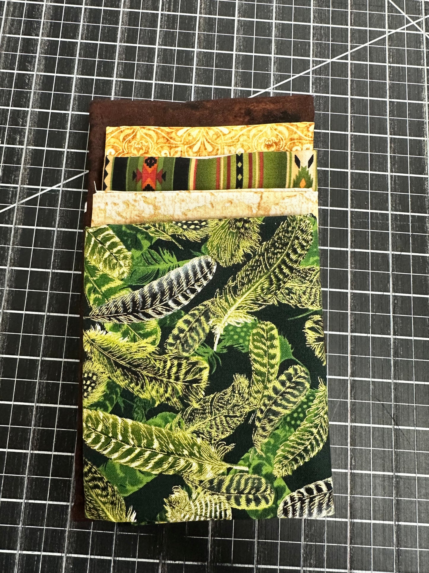 Aztec Table Runner Kit AZ314