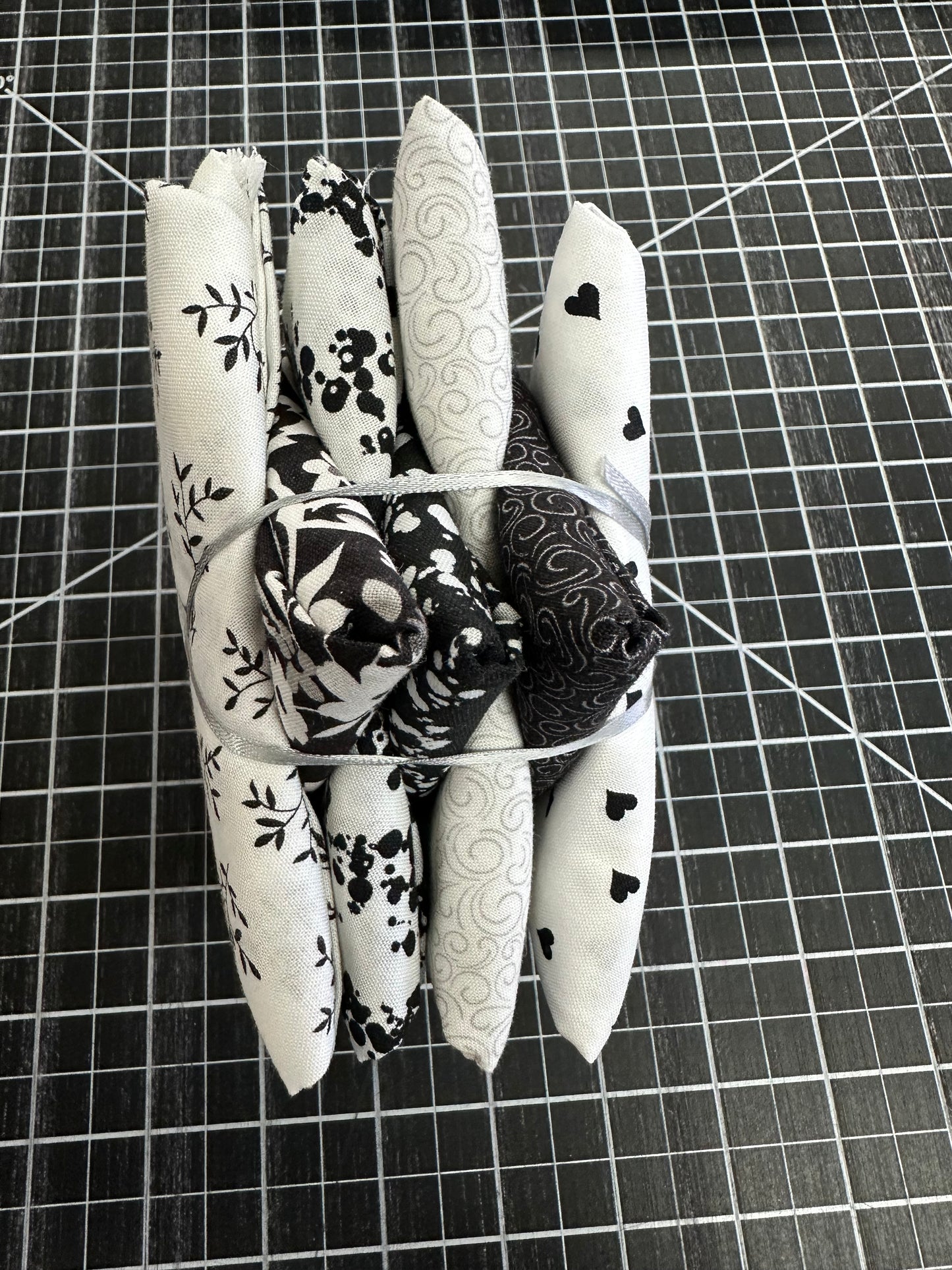 FQ-7-Black Tie Bundle