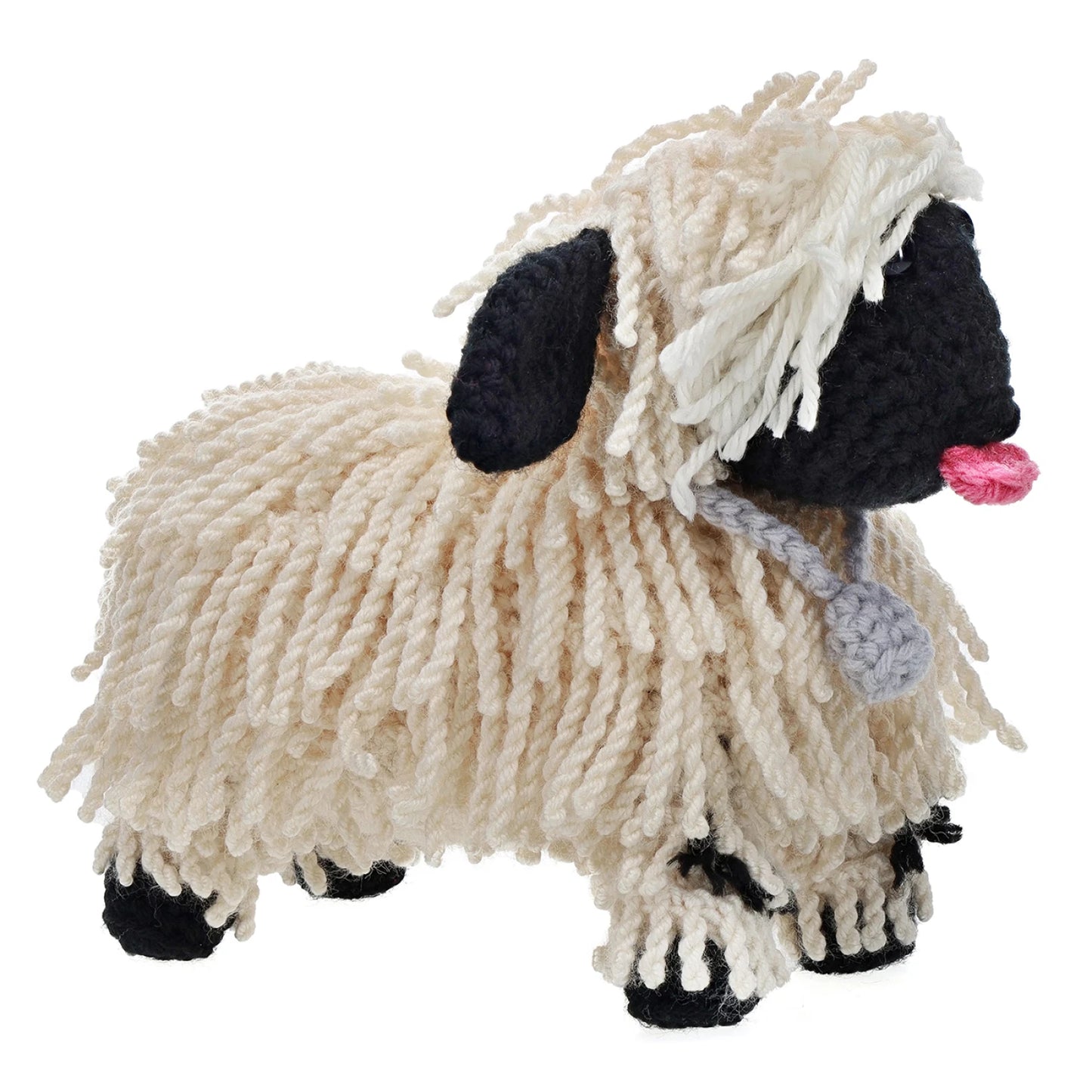 Amigurumi Kit Valais Blacknose Sheep -Leisure Arts