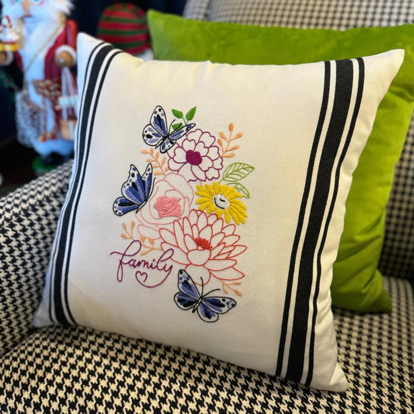 Stitcher's Revolution Embroidery Transfer Pattern - Flowers & Butterflies