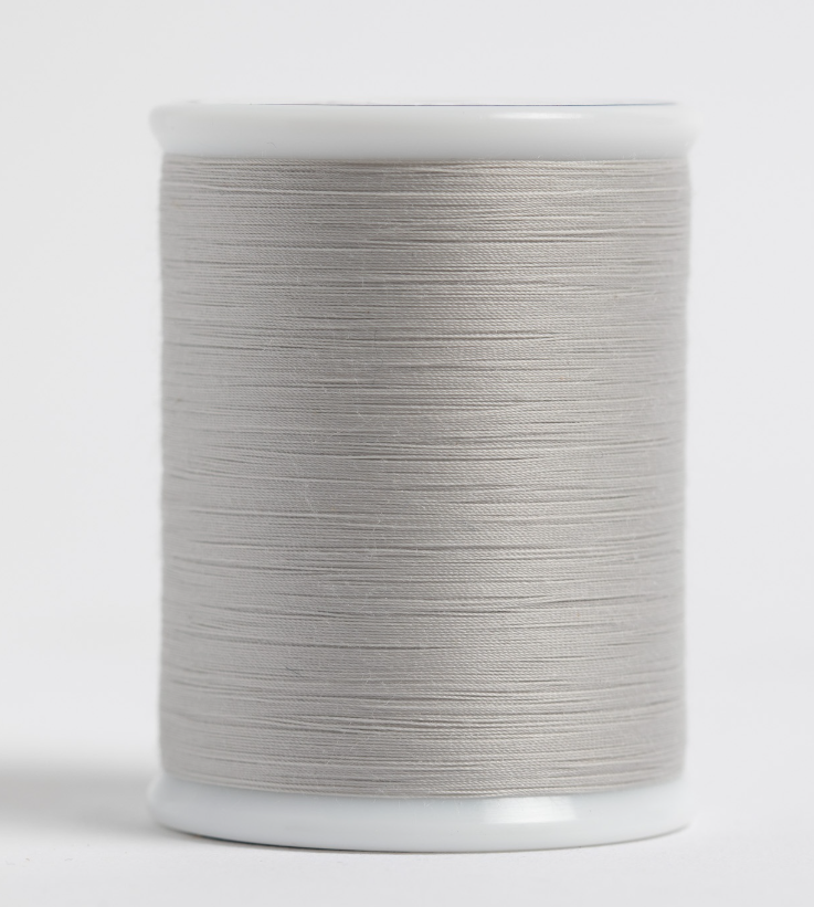 504 So Fine Polyester Thread 3-ply 50wt 550yds Silver Screen